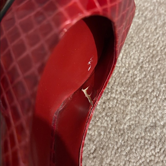 Enzo Angiolini Red Textured Peep-Toe Heels - Picture 6 of 9